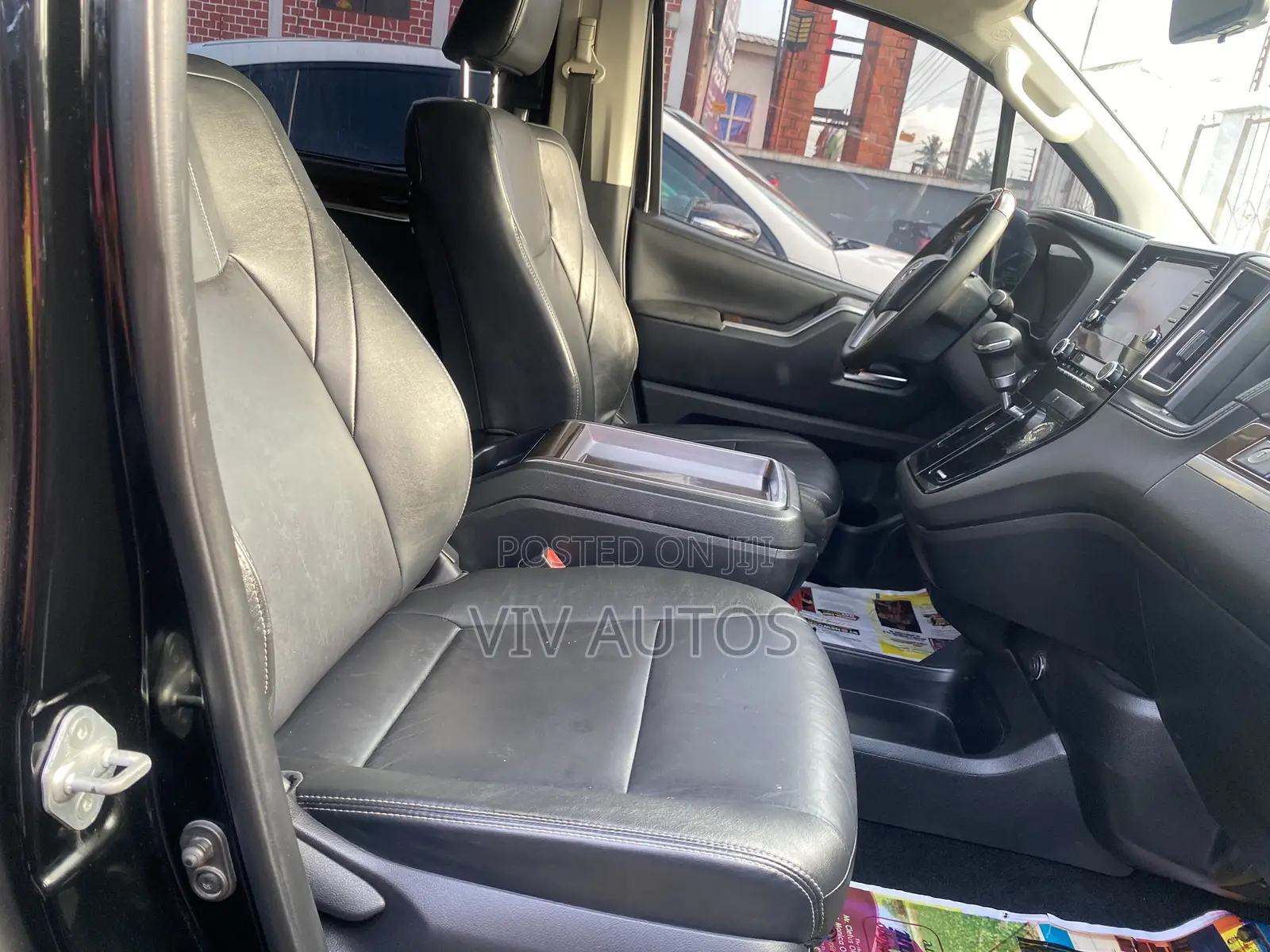 New Toyota HiAce 2020 Black