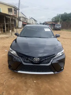 Toyota Camry XSE (2.5L 4cyl 8A) 2019 Black