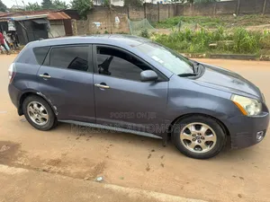 Pontiac Vibe 2009 Gray
