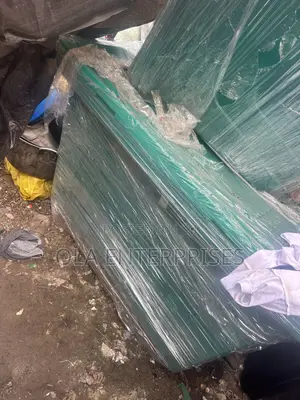 Local 1100L Wheelie Bin