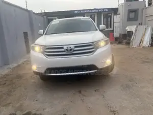 Toyota Highlander 2013 White