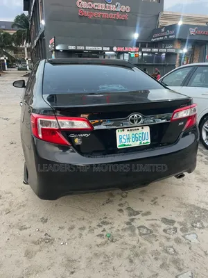 Toyota Camry SE 4dr Sedan (2.5L 4cyl 6A) 2012 Black