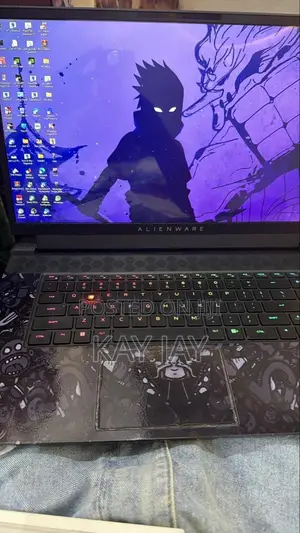 Laptop Alienware m17 R5 16GB AMD Ryzen 9 SSD 1T