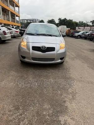 Toyota Yaris Base Hatchback 3dr 2010 Silver