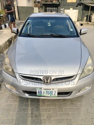 Honda Accord 2003 Silver