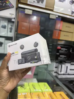 Hollyland Lark M2 Wireless Lavalier Microphone