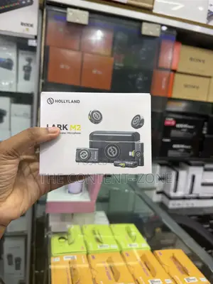 Hollyland Lark M2 Wireless Lavalier Microphone Clear Sound
