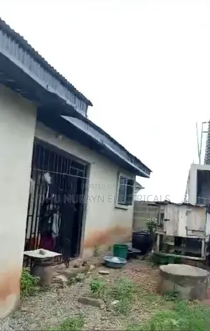 3bdrm Bungalow in Akure for sale