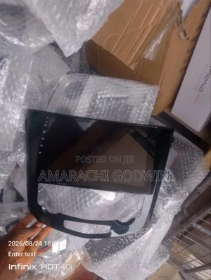 Nissan Rogue/ Quashqai 2013-2016 Navigation Screen