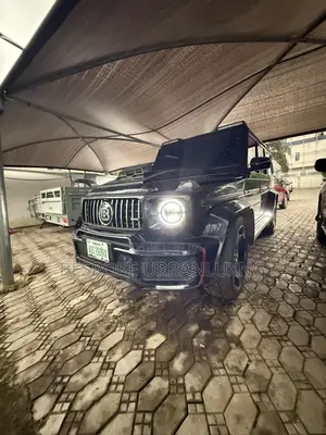 Mercedes-Benz G-Class G63 AMG Brabus G700 2013 Black