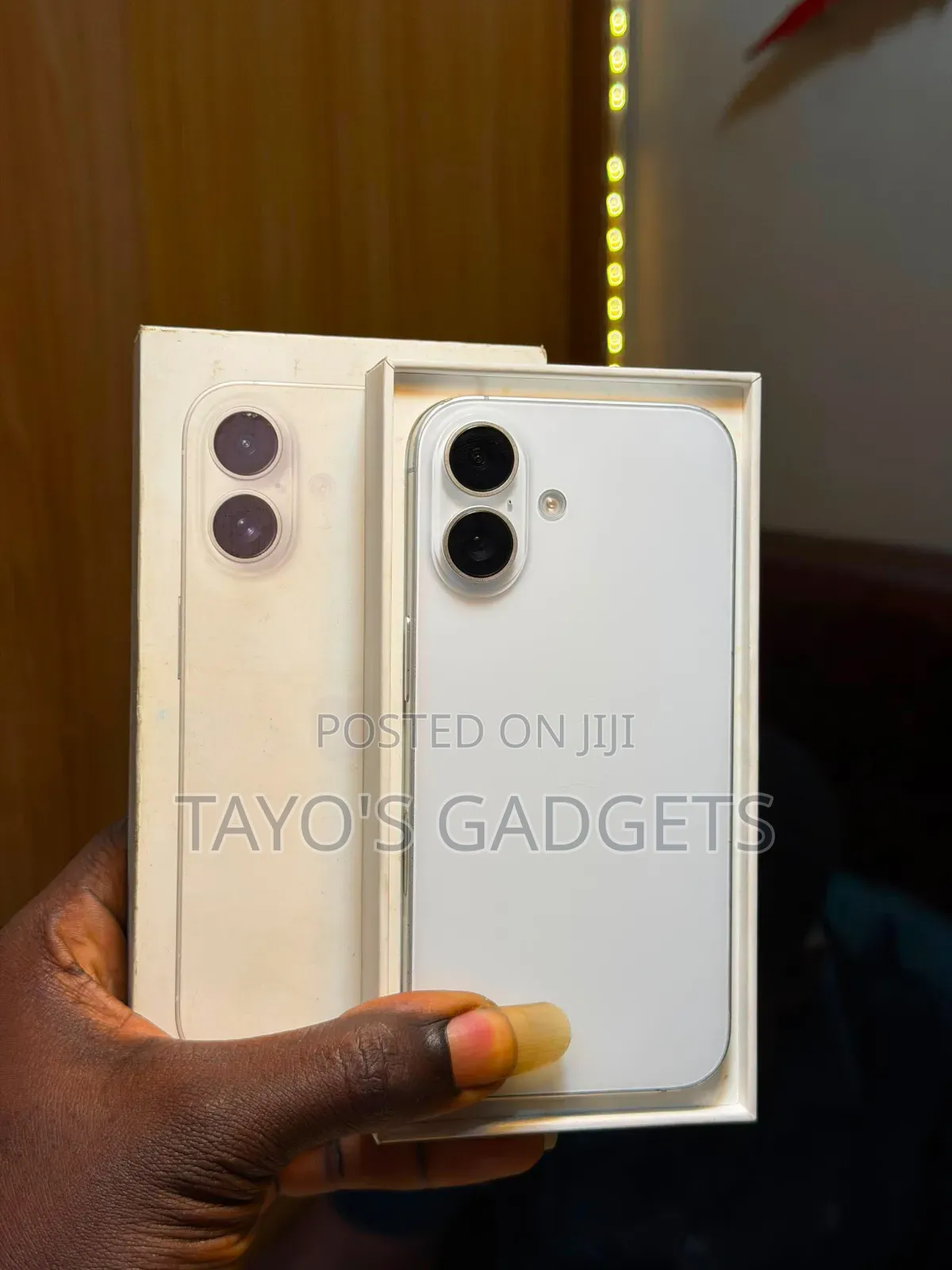 Apple iPhone 16 256 GB White