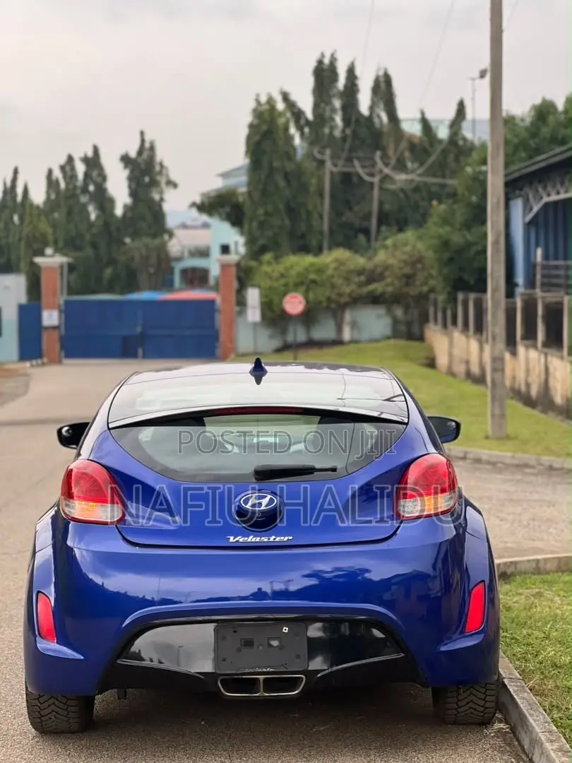 Hyundai Veloster Automatic 2012 Blue