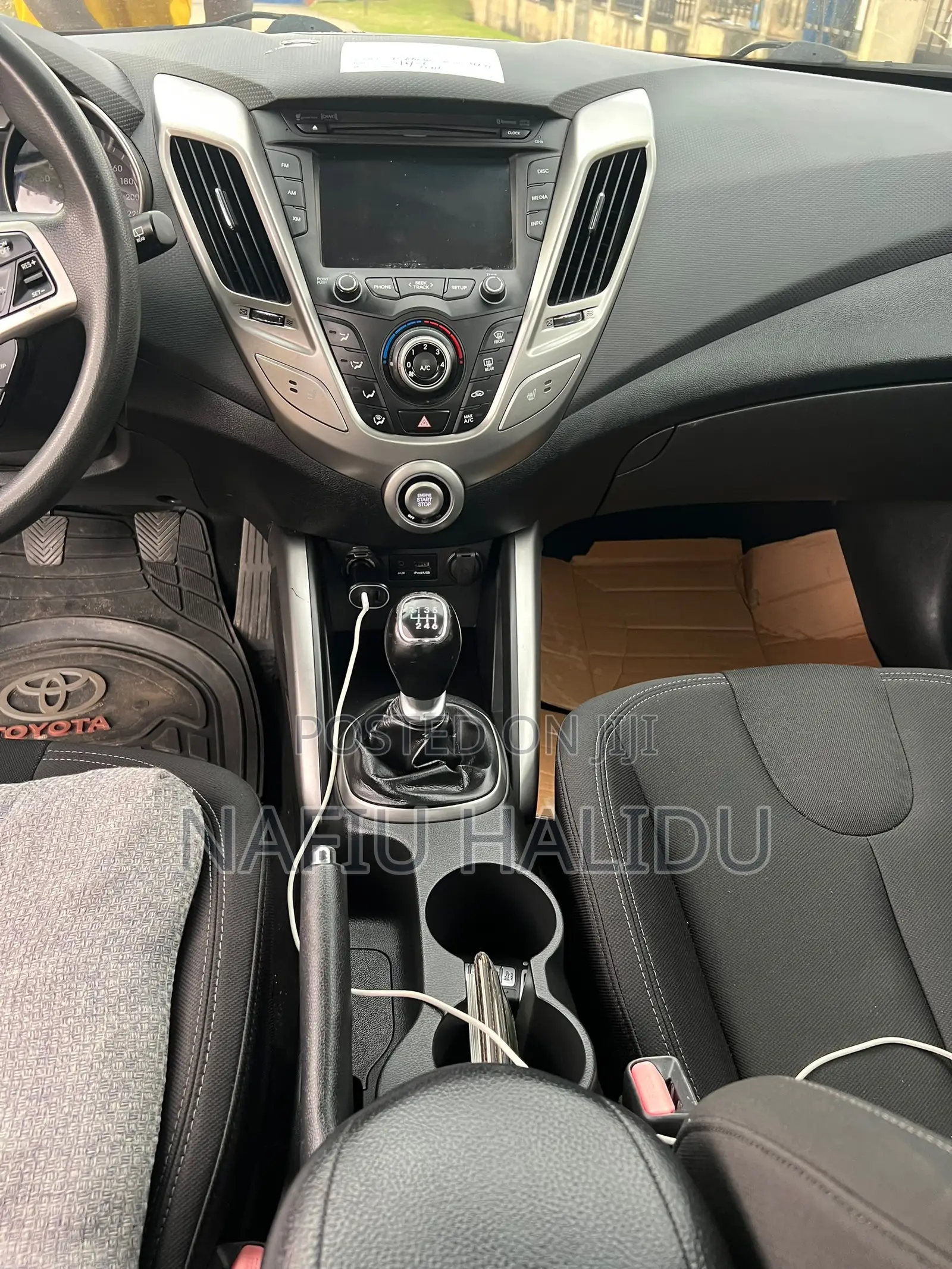 Hyundai Veloster Automatic 2012 Blue
