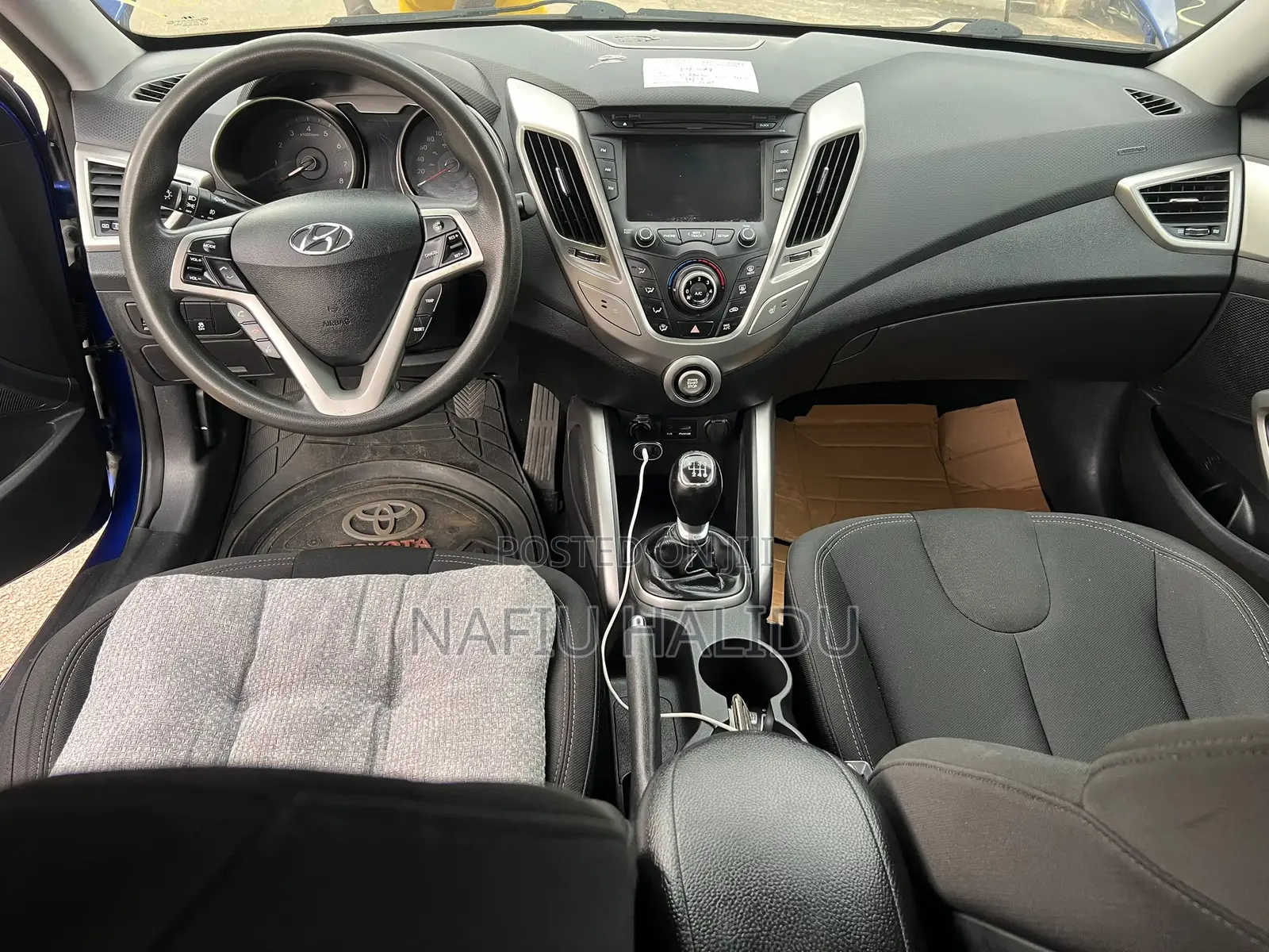 Hyundai Veloster Automatic 2012 Blue