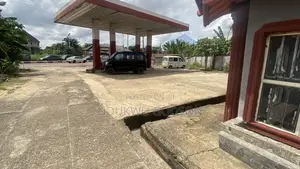 Filling Station