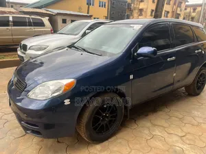 Toyota Matrix Hatchback 1.8 16V AWD 2007 Blue