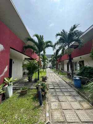 2bdrm Bungalow in South Point Estate, Lekki Phase 2 for sale