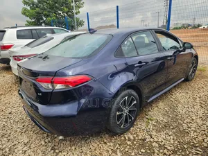 Toyota Corolla 2021 Blue