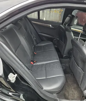 Mercedes-Benz C300 2009 Black