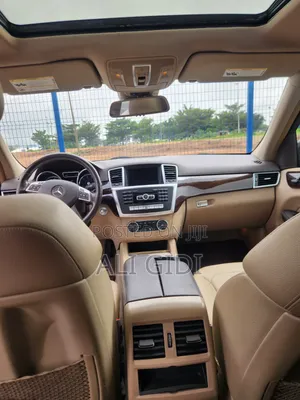 Mercedes-Benz M Class 2015 Black