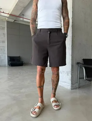 *Premium Linen Relaxed Shorts *