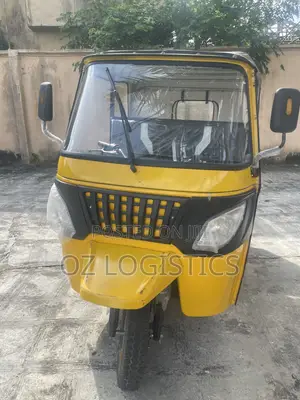 New Motorcycle 2025 Yellow