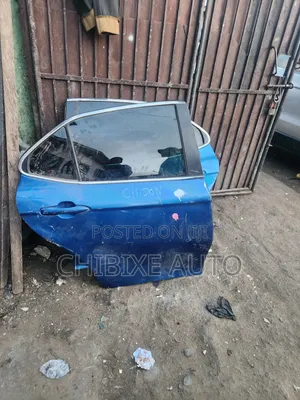 Door Camry O18