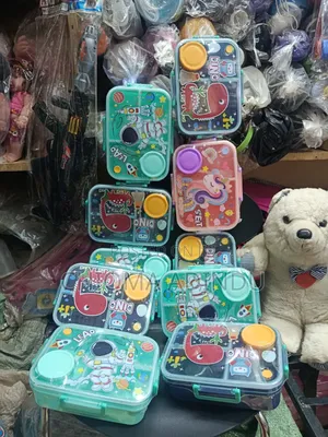 Beautiful Bento Boxes for Lunches Available