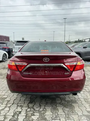 Toyota Camry XSE 4dr Sedan (2.5L 4cyl 6A) 2015 Burgundy