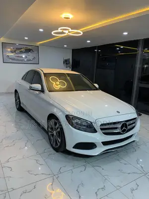 Mercedes-Benz C300 2016 White