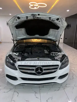 Mercedes-Benz C300 2016 White