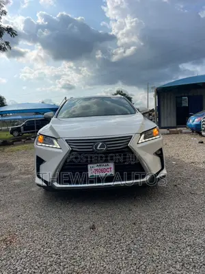 Lexus RX 350 FWD 2019 White