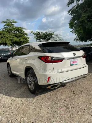 Lexus RX 350 FWD 2019 White