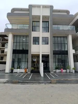 5bdrm Duplex in Lekki Phase 1 for sale
