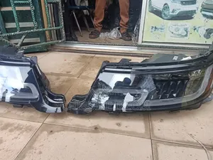 Head Light Range Rover Sport 2020