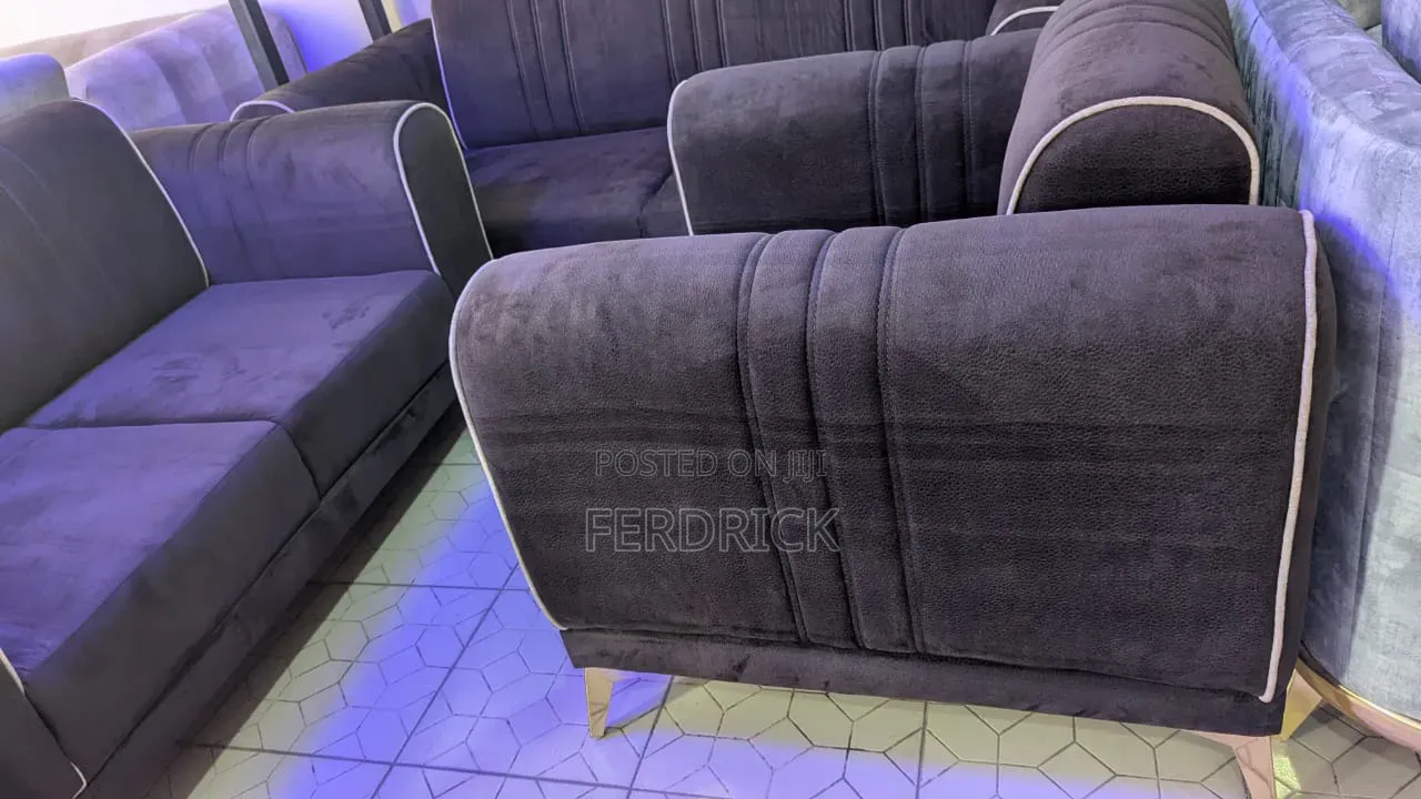 Luxury Set of 7 Seater Fabric Sofa