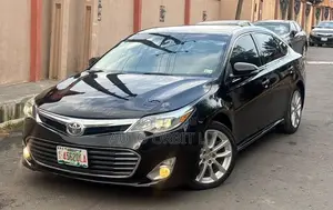 Toyota Avalon Limited 4dr Sedan (3.5L 6cyl 6A) 2014 Black