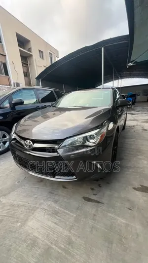 Toyota Camry 2016 Gray