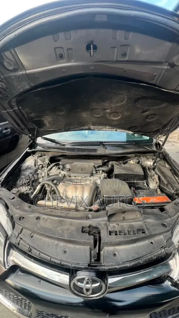 Toyota Camry 2016 Gray
