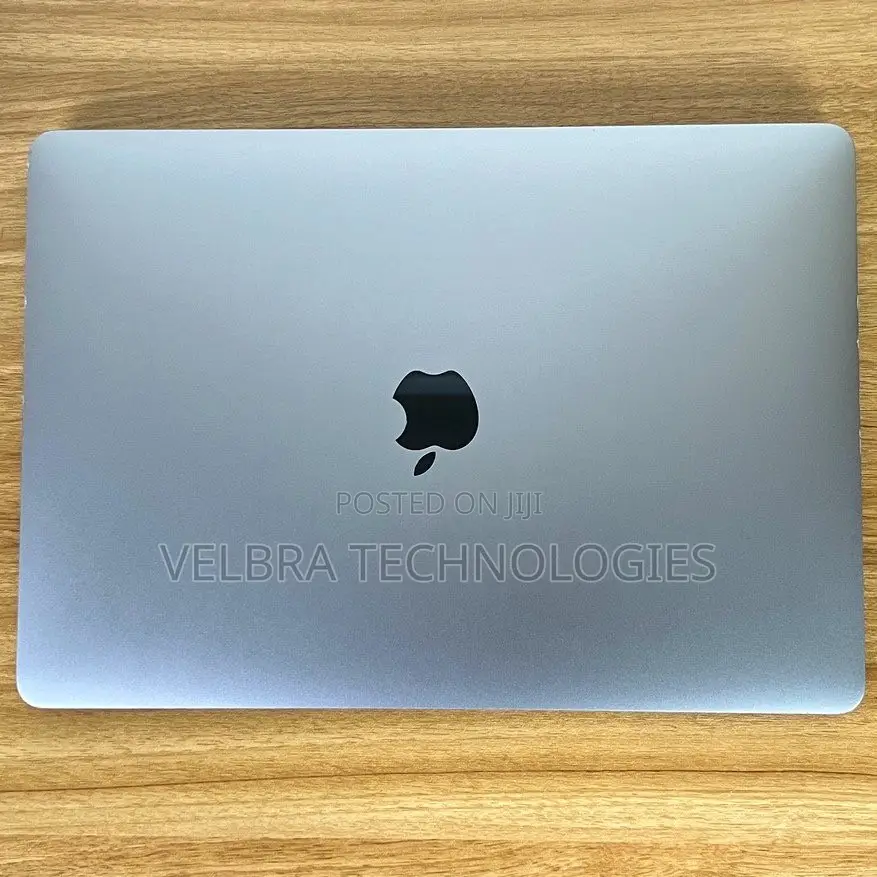 Laptop Apple MacBook Pro 2020 16GB Intel Core i7 SSD 512GB