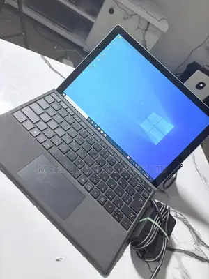 Laptop Microsoft Surface Pro 5 8GB Intel Core i5 SSD 256GB