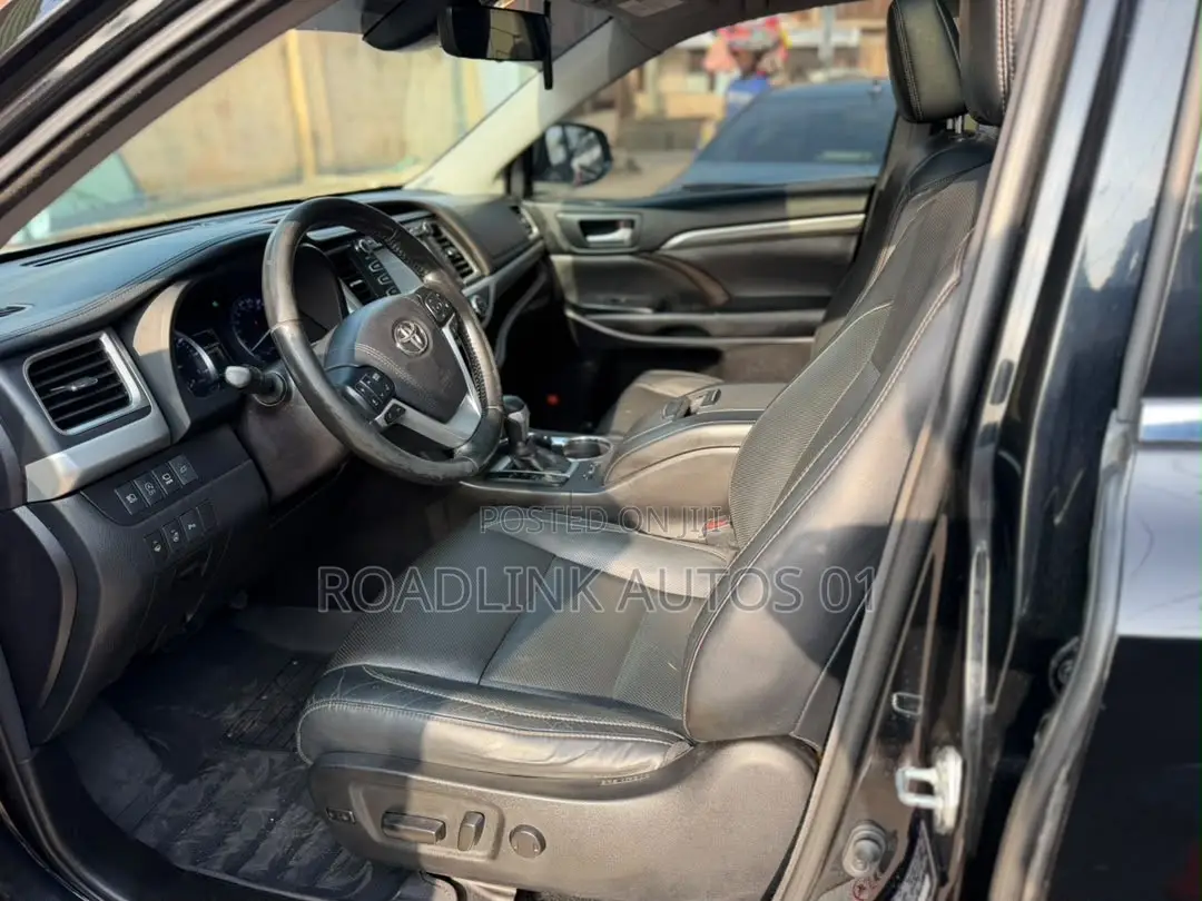 Toyota Highlander 2018 Black