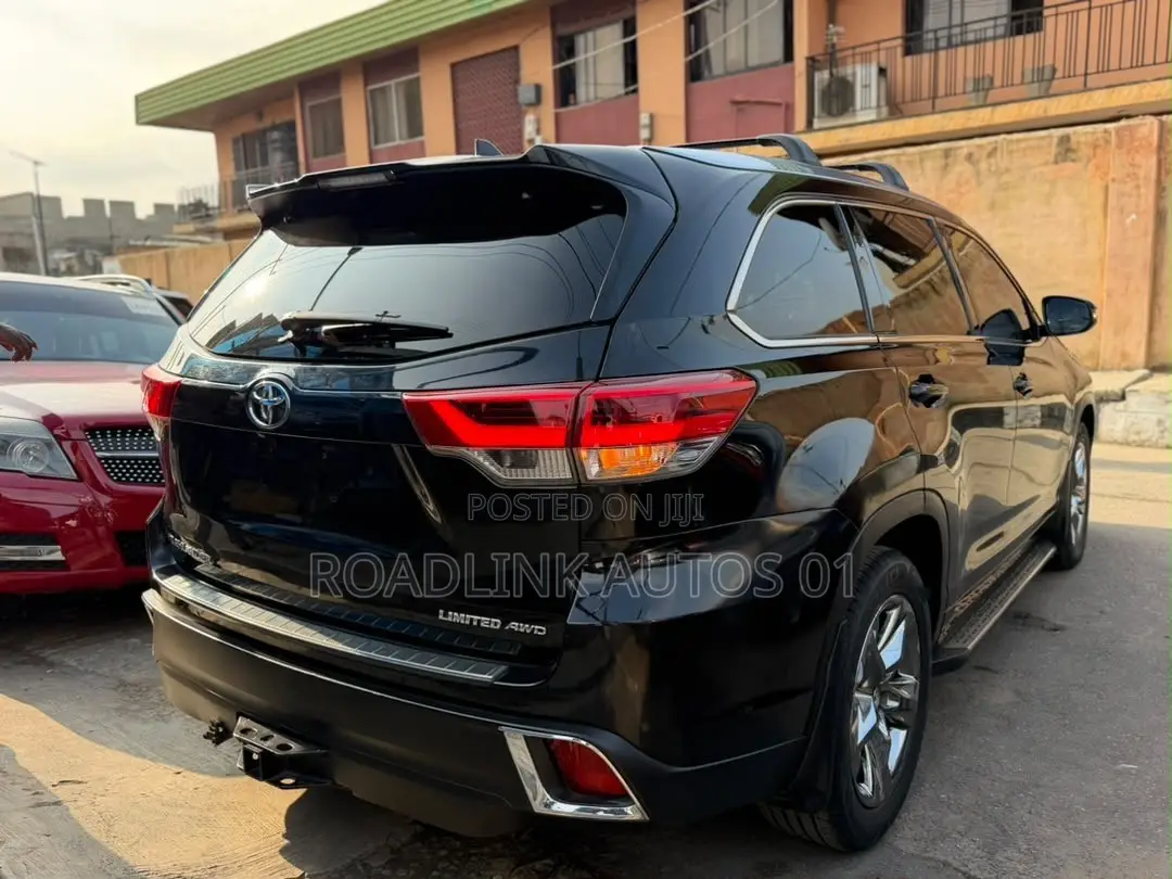 Toyota Highlander 2018 Black