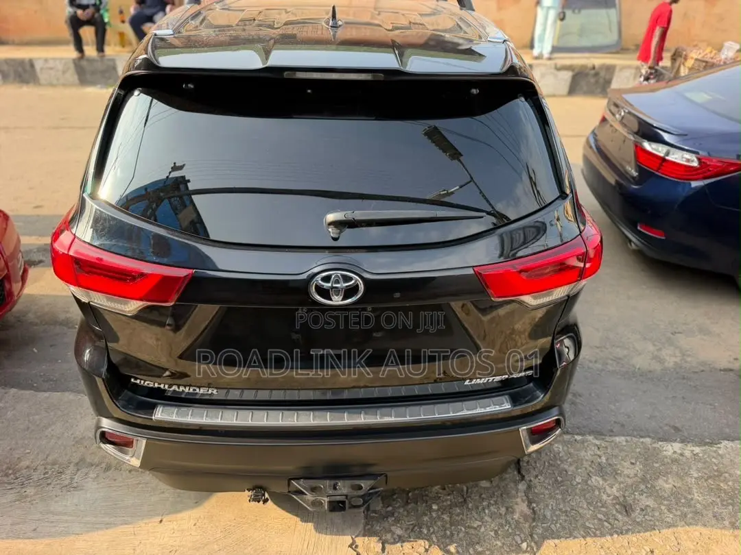 Toyota Highlander 2018 Black