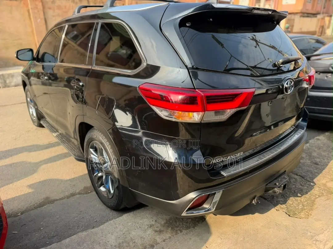 Toyota Highlander 2018 Black