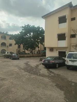 18bdrm Block of Flats in Wuse 2 Abuja Nigeria for sale