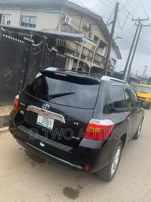 Toyota Highlander Limited 2010 Black