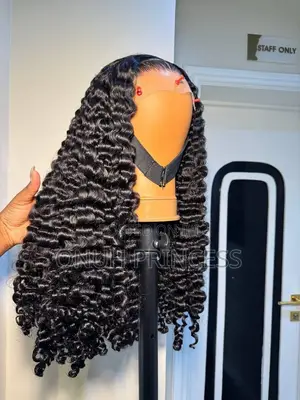 Luxury Hairs