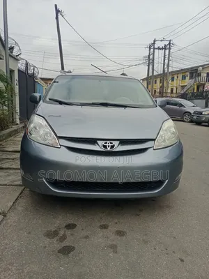 Toyota Sienna 2006 Blue