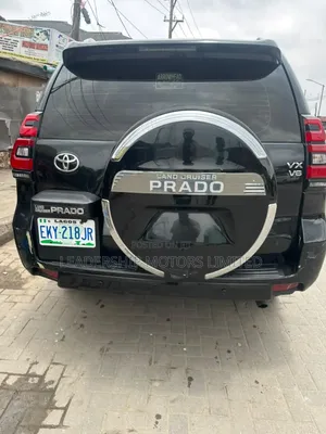 Toyota Land Cruiser Prado 2012 Black